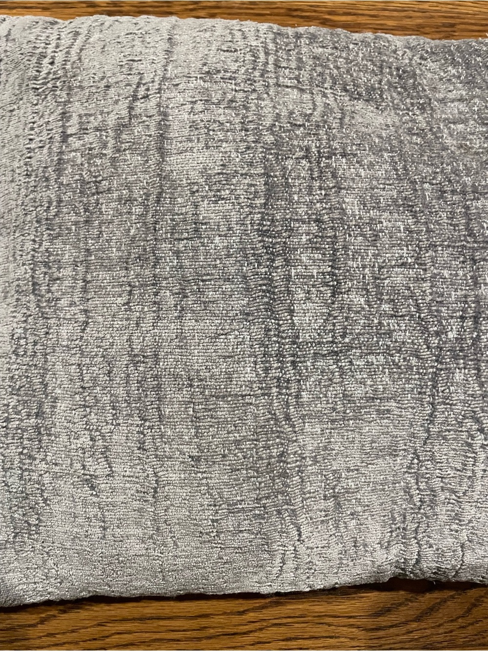 Pottery Barn Washed Velvet Lumbar Pillow Cover Gray 16x26 With Insert - Picture 2 of 7